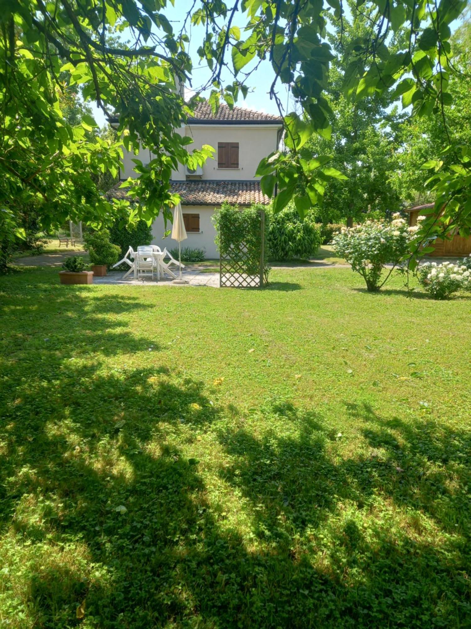 Holiday Home Giaron โรโซลินา ภายนอก รูปภาพ